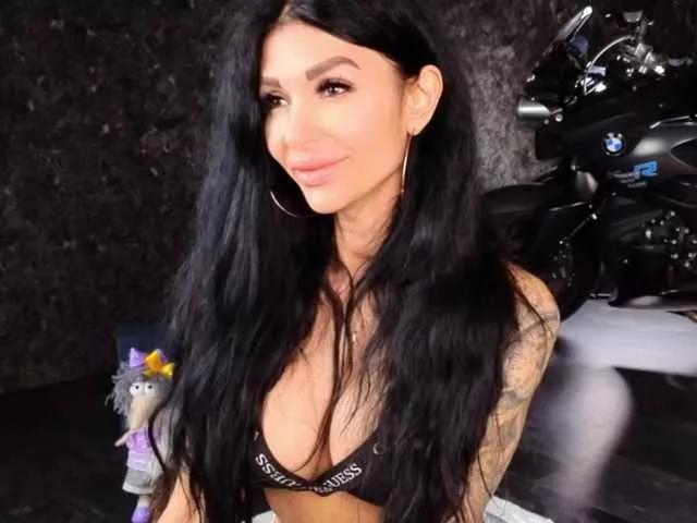 -BABAYAGA- from BongaCams
