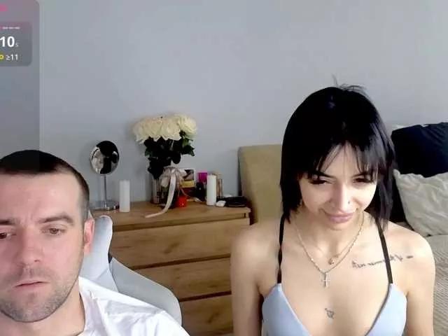 Naked Room AdeleLaCroix 