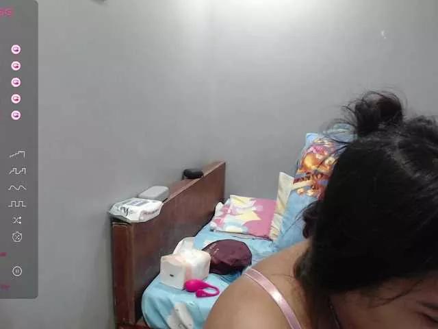 BubbleButtPinay from BongaCams