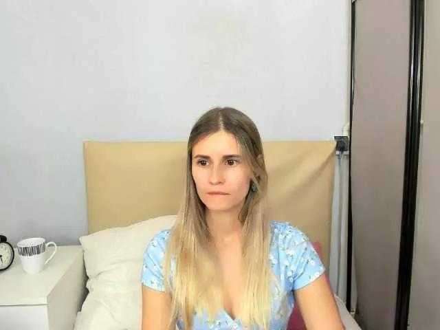 CatrinGood from BongaCams is Freechat