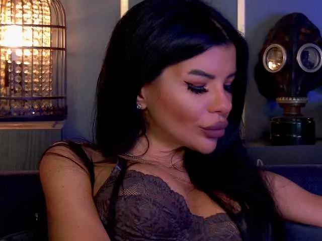EleniaDevons from BongaCams