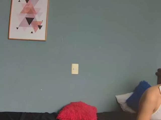 Naked Room farianaall 