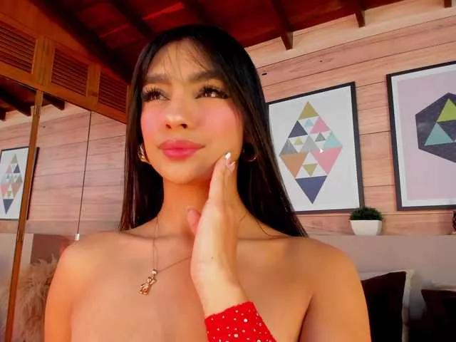IzzyWild from BongaCams