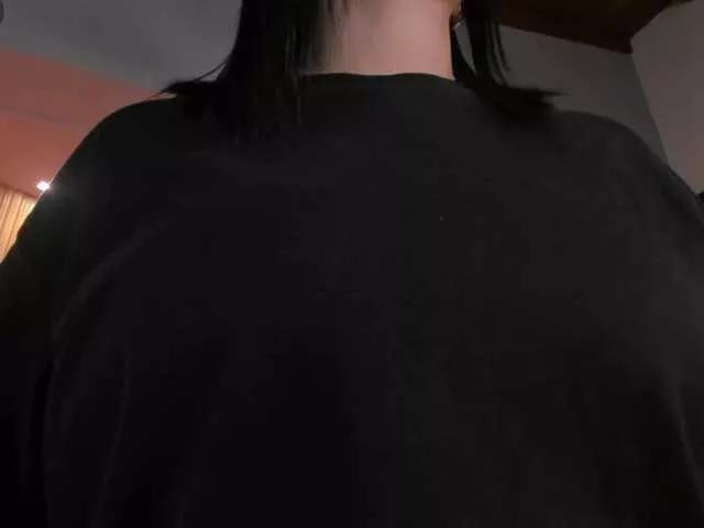 JennaOlson from BongaCams