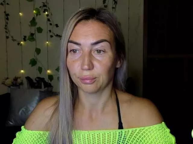 Naked Room Jullyblondkiss 