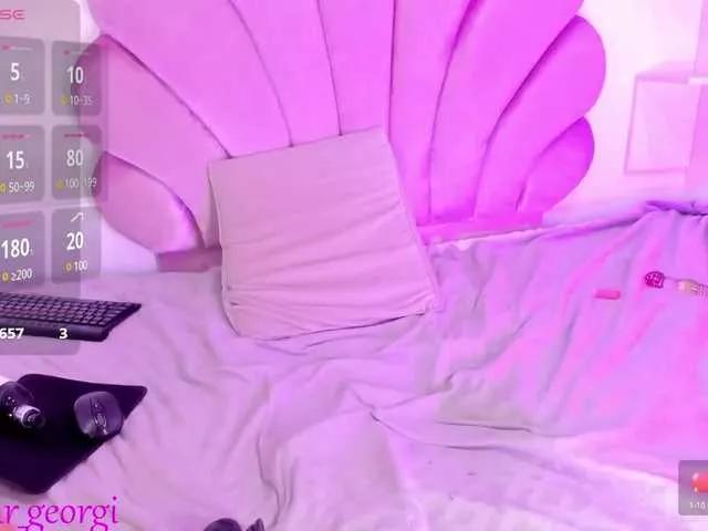 kitty-wine from BongaCams