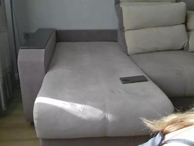 Naked Room Milaa1998 