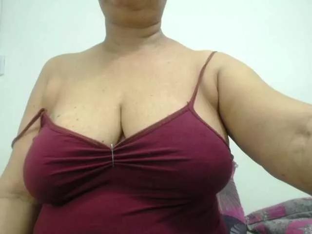 Naked Room milfpleasure1 