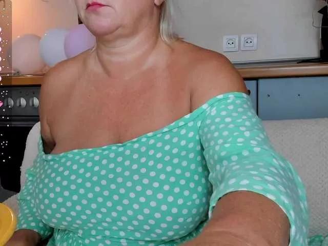 Naked Room miranda-robinson 