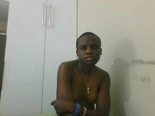 Naked Room Petitegoddess 