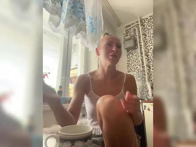 Saveta from BongaCams is Freechat