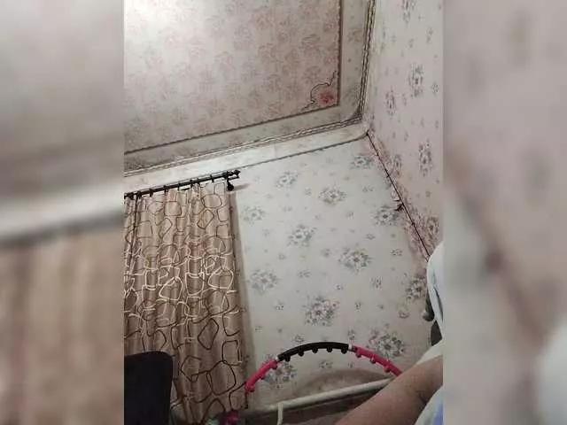 Naked Room SexyKitty75-1 