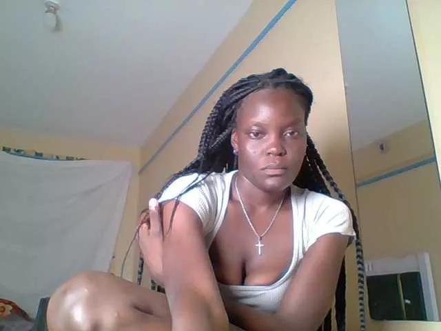 Naked Room sweet-yummy-gurl 