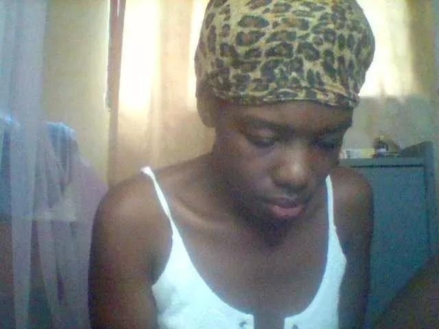 Naked Room Tanasha 