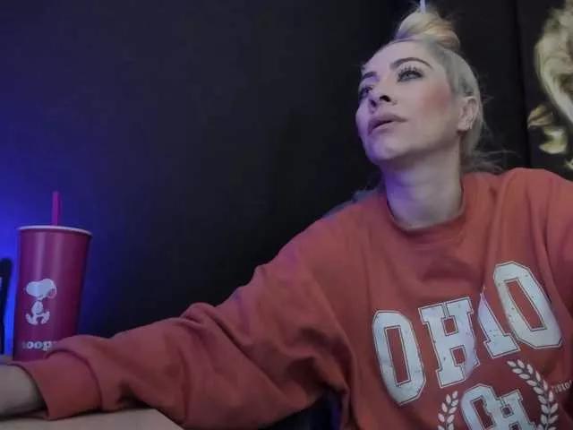 viktoria-davis from BongaCams is Freechat