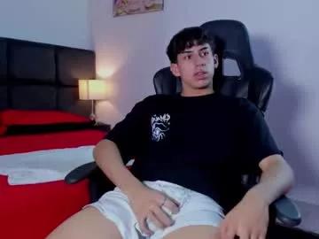 aaron_spencer13 from Chaturbate