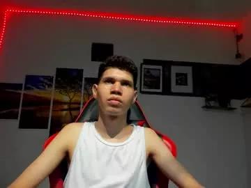 andrew_2811 from Chaturbate is Freechat
