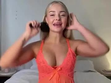 Naked Room bbybreex 