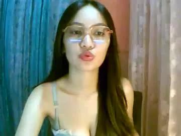 Naked Room calla_freya 
