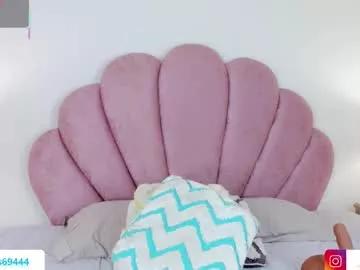 Naked Room daddysgirrl1_ 