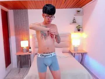 dolls_wallen from Chaturbate