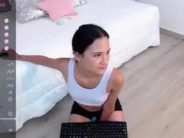 emma_beell from Chaturbate is Freechat