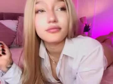Naked Room giaa_ross 