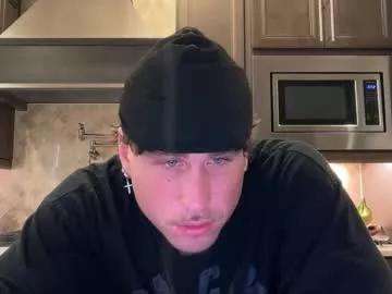 hungkingg22 from Chaturbate