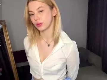 lil_elisa from Chaturbate