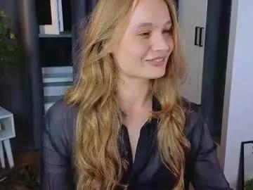 Naked Room lisa_schiele 