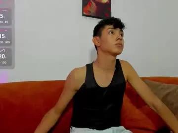 Naked Room logantwink18 