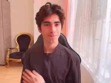 Naked Room lucas_xo 