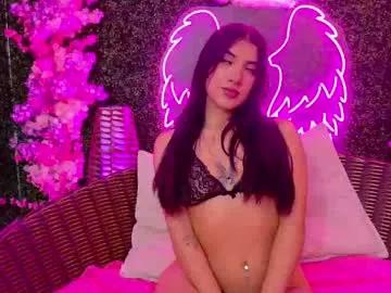 Naked Room melanie_bianco 