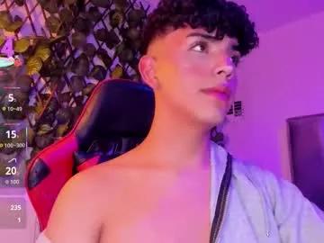 niick_twink from Chaturbate