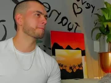 Naked Room noha_miler 