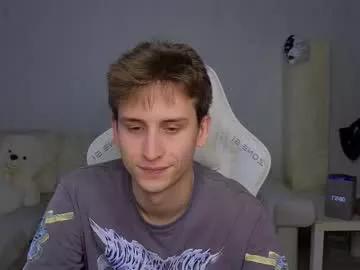 pupsenish from Chaturbate