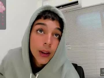 seductivo_jr from Chaturbate is Freechat