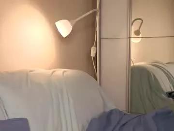 slyshypie from Chaturbate