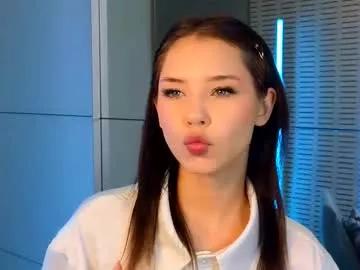 slyshypie from Chaturbate