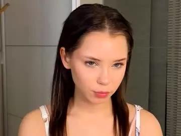 slyshypie from Chaturbate