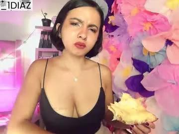 Naked Room sweet_olivia1 
