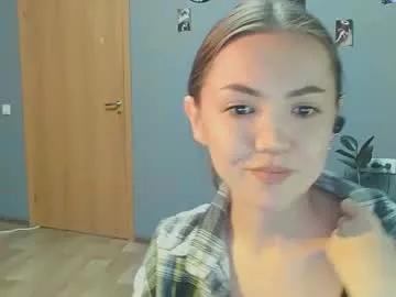 Naked Room sweetieee_kira 