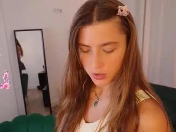 Naked Room yess_kiki 