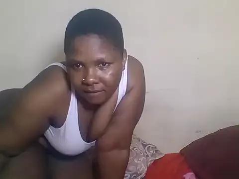 African_Bigjuicyass from StripChat is Freechat