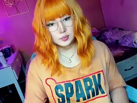 Naked Room Alicia_Rose69 