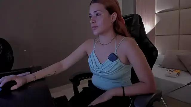 alliss_ginger_ from StripChat