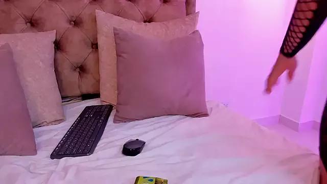 ammy_leee from StripChat