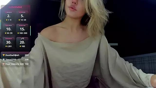 Naked Room Anna_Robinson 
