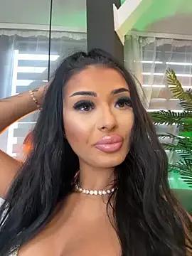 ArabellaPosh from StripChat