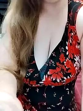 AugustRayn from StripChat is Freechat